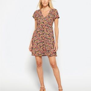 Floral button detail dress